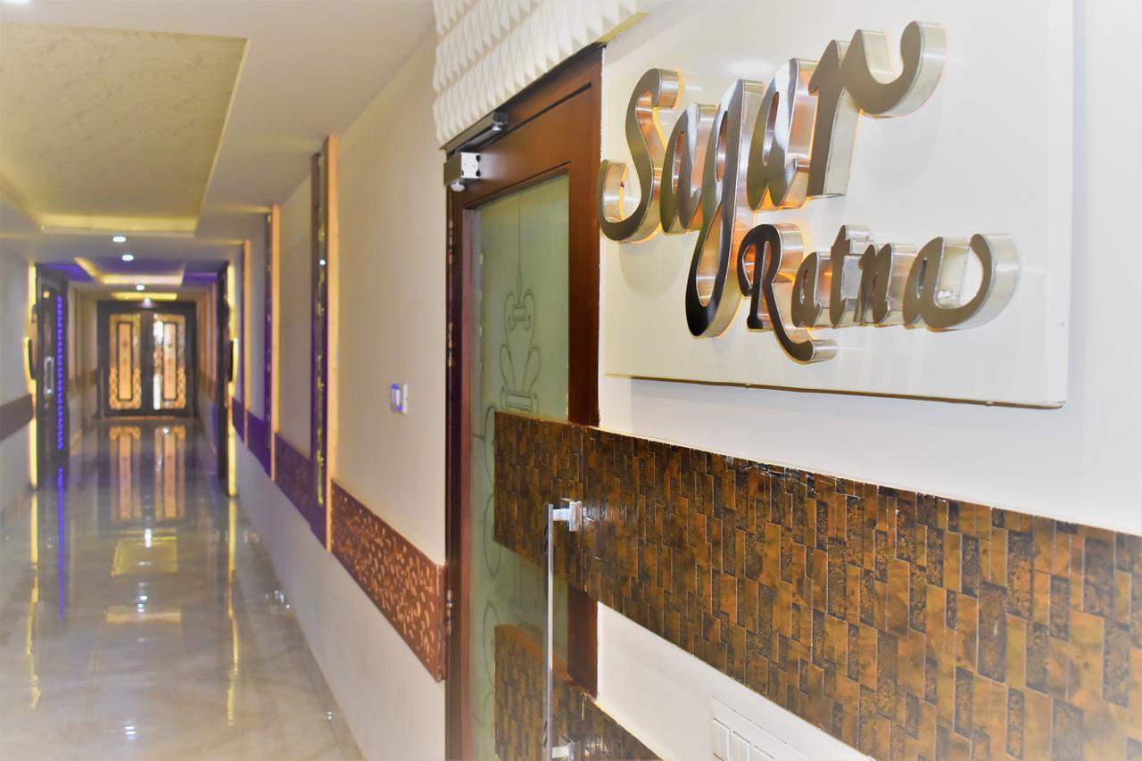 Hotel Ashish Continental Phagwāra Zewnętrze zdjęcie